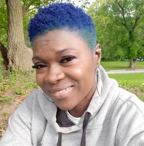 Meet your Posher, Nadine